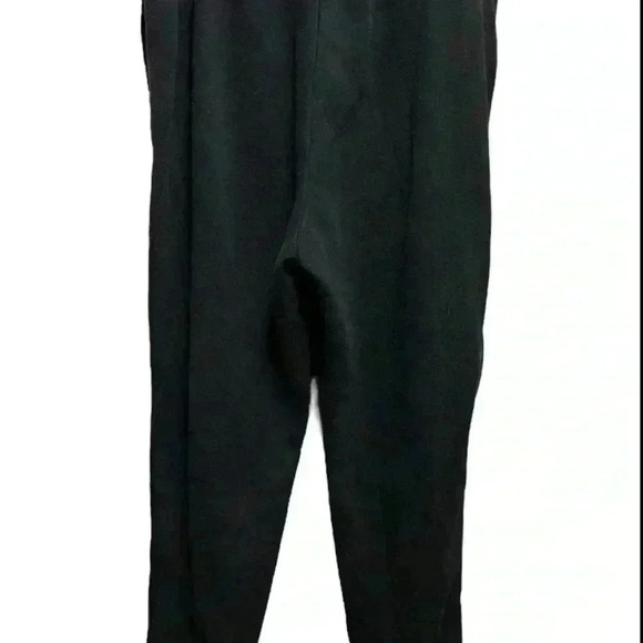 Previously Owned Men’s Carhartt Sweatpants  Size L - Picture 2 of 4